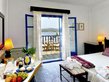 Rooms in Bungalows