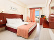 Double Room Double Room