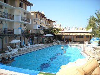 Apollo Hotel, Argassi