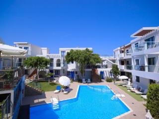 Minos Village, Agia Marina