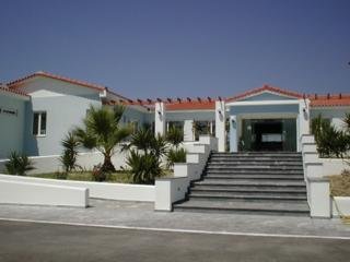 Zefiros Beach Hotel, Mikali