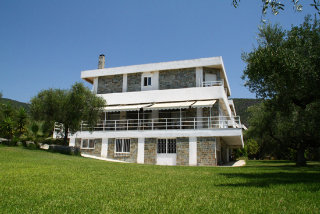 Cardamili Beach Hotel, Kardamyli