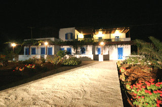 Blue Horizon Hotel, Lefkos
