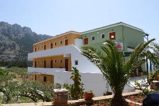 Lefkorama Hotel, Lefkos