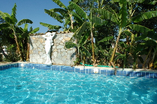 Mirsini Studios, Laganas