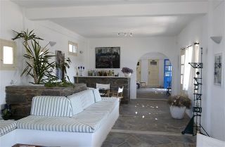 Naoussa Hotel, Naoussa