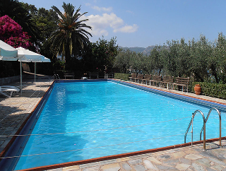 Douka Hotel Apartments, Monemvasia