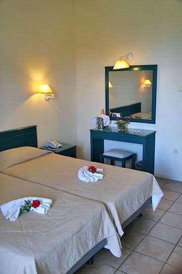 Delfinia Hotel, Moraitika