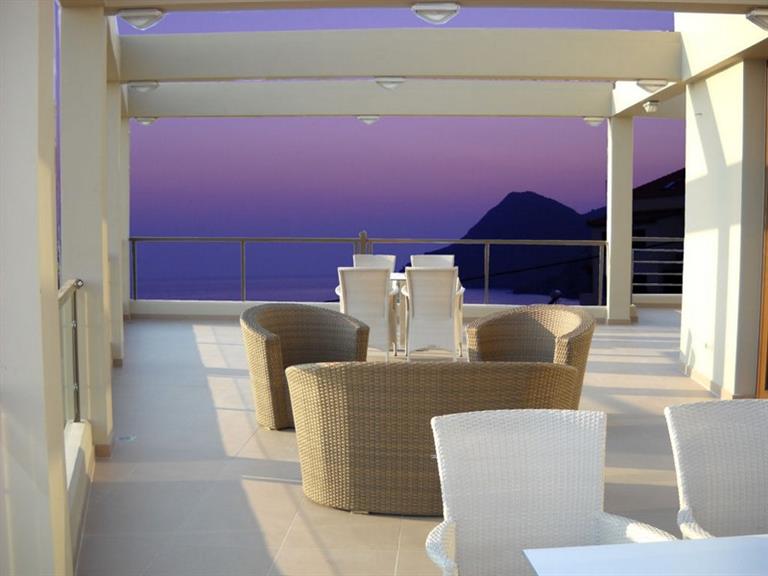 Porto Plaza Hotel, Lemnos