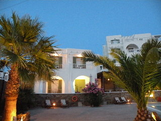 Olga Hotel, Port Area