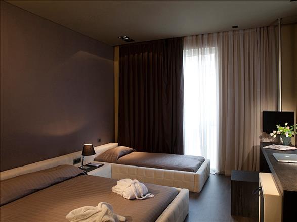 Zaliki Hotel, Salonic